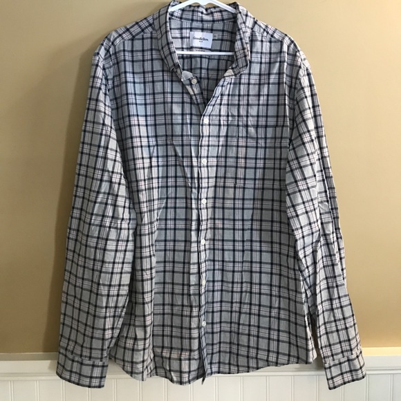 Goodfellow button down - Picture 1 of 3